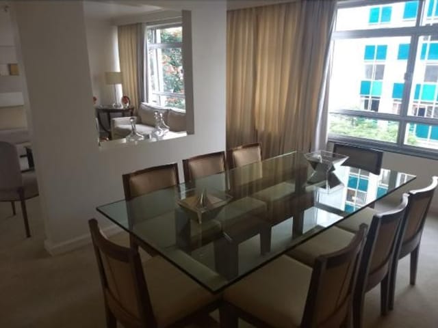 Apartamento com 230m² 3 quartos e 5 banheiros, à venda, no bairro Higienópolis em São Paulo