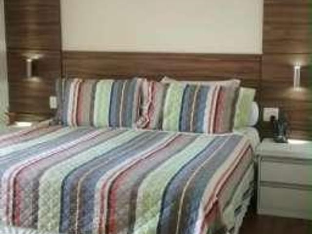 Foto do Apartamento - Lindo Belvedere 190m² - 3 suítes, 2 vagas, sacada gourmet, repleto de armários - acabamento diferenciado! | RUSSI IMÓVEIS