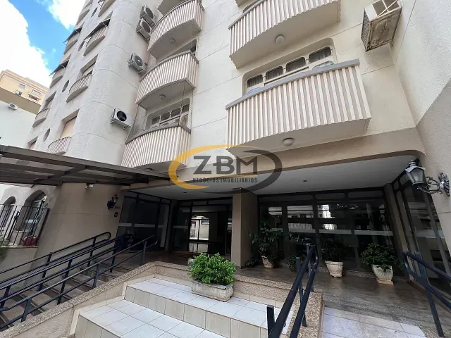 Apartamento com 213m² 3 quartos e 3 banheiros, à venda ou para alugar, no bairro Centro em Londrina