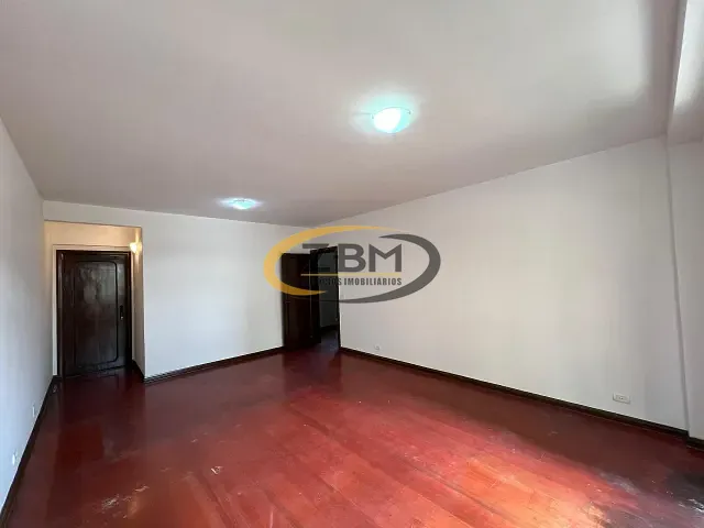Apartamento com 213m² 3 quartos e 3 banheiros, à venda ou para alugar, no bairro Centro em Londrina