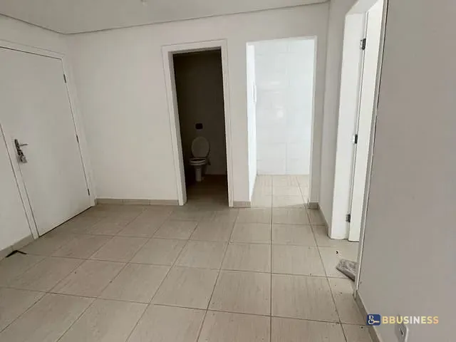 Apartamento 2 quartos e 2 banheiros, à venda, no bairro Santa Tereza em Porto Alegre