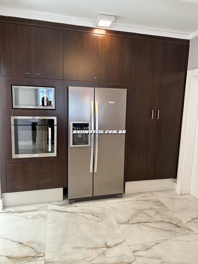 Apartamento, 3 quartos, 250 m² - Foto 23