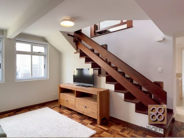 Apartamento 2 quartos e 1 banheiro, à venda, no bairro Alto Da Xv em Curitiba