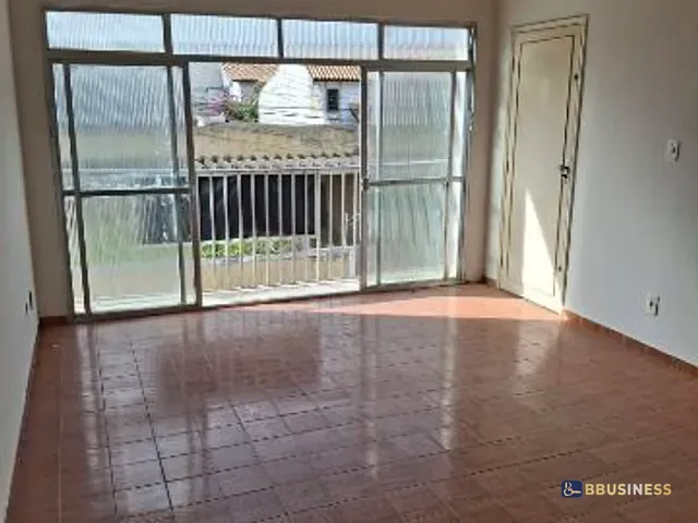 Apartamento 3 quartos e 3 banheiros, à venda ou para alugar, no bairro Centro em Campos dos Goytacazes