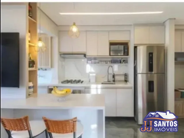 Apartamento 2 quartos e 1 banheiro, à venda, no bairro Sítio da Figueira em São Paulo