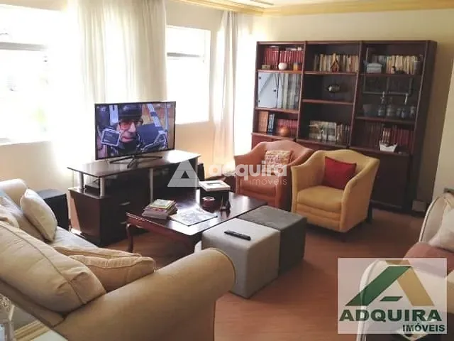 Apartamento com 140m² 4 quartos e 2 banheiros, à venda, no bairro Centro em Ponta Grossa