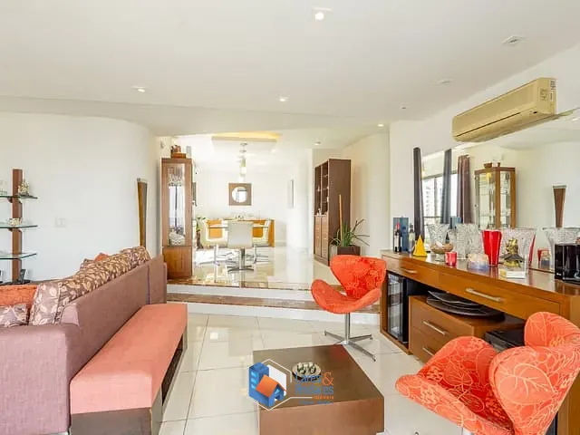 Apartamento com 177m² 3 quartos e 4 banheiros, à venda, no bairro Vila Suzana em São Paulo