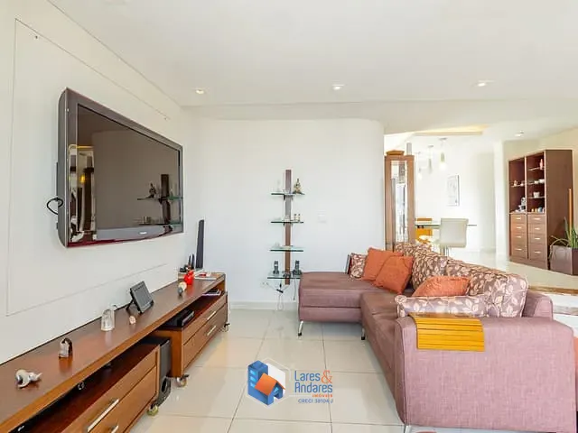 Apartamento com 177m² 3 quartos e 4 banheiros, à venda, no bairro Vila Suzana em São Paulo