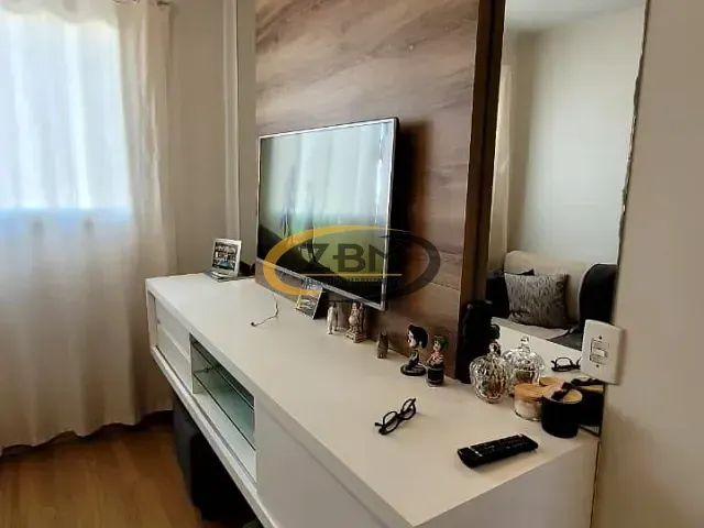 Apartamento 2 quartos e 1 banheiro, à venda ou para alugar, no bairro Ouro Verde em Londrina