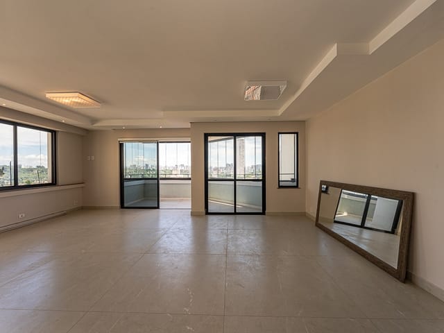 Foto do Apartamento - Apartamento tipo para venda em Vila Alexandria com 3 quartos, sendo 1 suíte, 180m² | Lares e Andares Imóveis