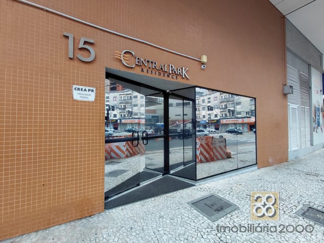 Apartamento 1 quarto e 1 banheiro, para alugar, no bairro Centro em Curitiba