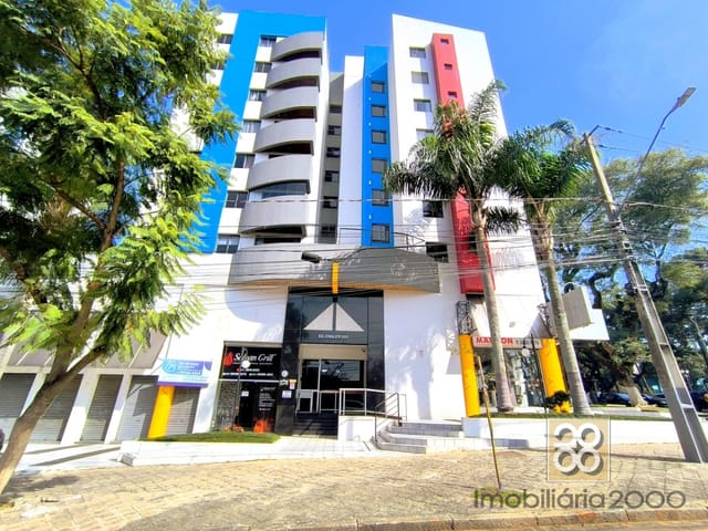 Apartamento 3 quartos e 2 banheiros, para alugar, no bairro Rebouças em Curitiba