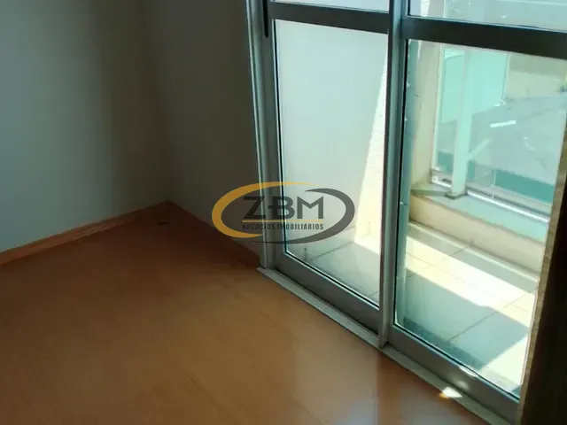 Apartamento 2 quartos e 1 banheiro, para alugar, no bairro Centro em Londrina