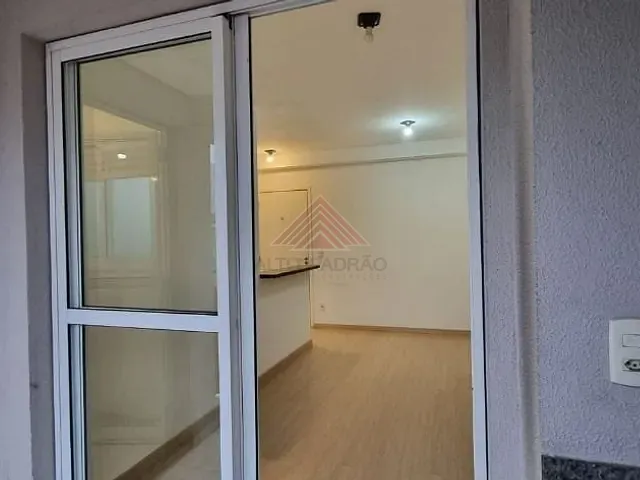 Apartamento com 60m² 3 quartos e 1 banheiro, para alugar, no bairro Vila Pires em Santo André