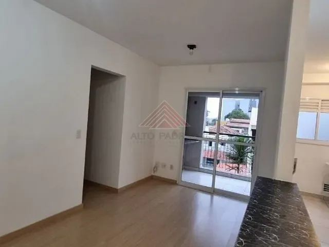 Apartamento com 60m² 3 quartos e 1 banheiro, para alugar, no bairro Vila Pires em Santo André