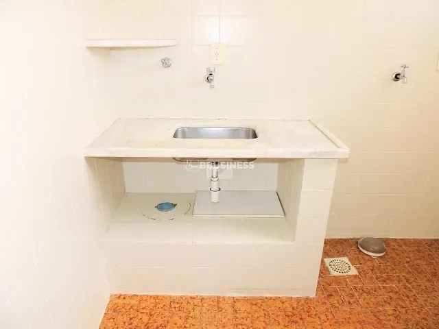 Apartamento 1 quarto e 1 banheiro, à venda, no bairro Cambuí em Campinas