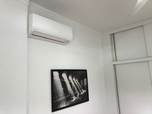 Foto do Apartamento - Apartamento tipo para venda em Astúrias com 4 quartos, sendo 2 suítes, 150m² | Lares e Andares Imóveis
