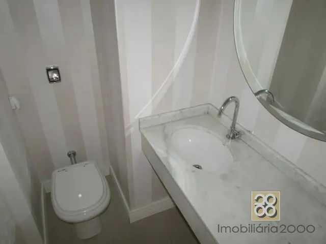 Apartamento à venda, no bairro Batel em Curitiba