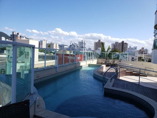 Apartamento com 117m² 3 quartos e 2 banheiros, à venda, no bairro Centro em Itajaí