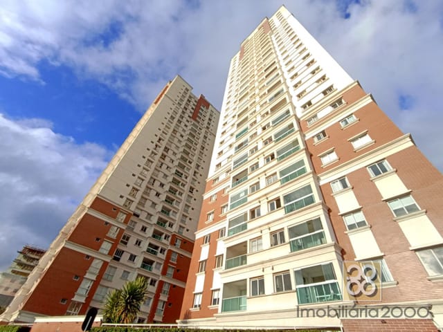 Apartamento 3 quartos e 2 banheiros, para alugar, no bairro Ecoville em Curitiba