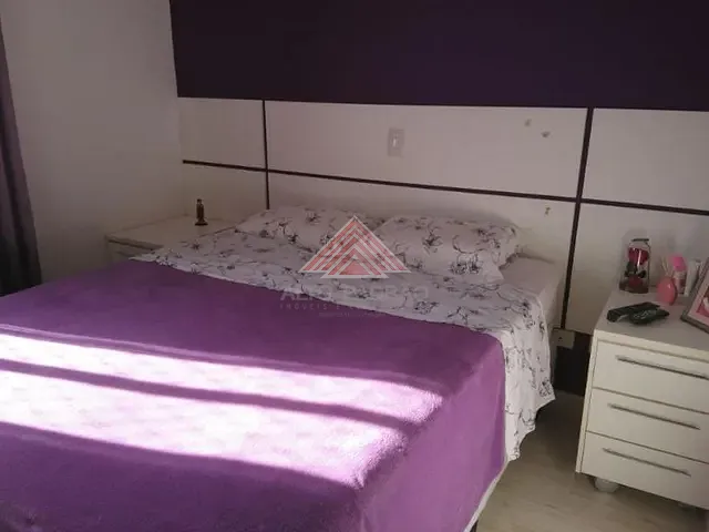 Apartamento 2 quartos e 1 banheiro, à venda, no bairro Vila Assis Brasil em Mauá
