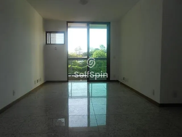 Apartamento com 90m² 2 quartos e 1 banheiro, para alugar, no bairro Charitas em Niterói