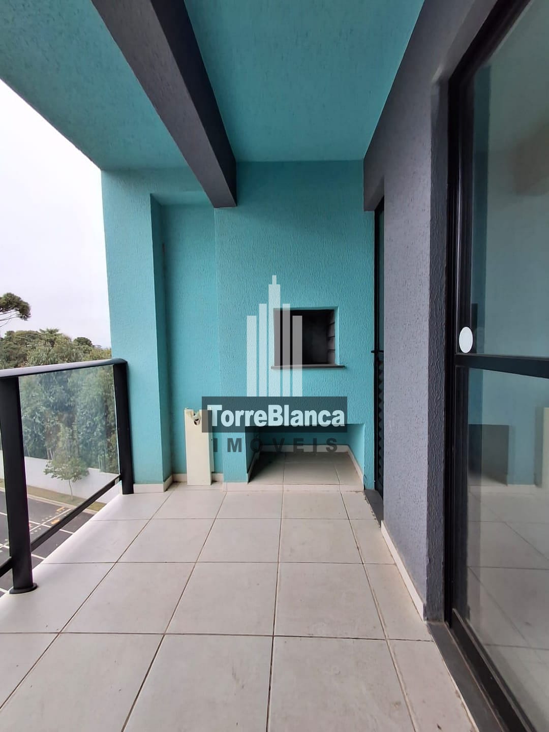 Apartamento à venda com 2 quartos, 60m² - Foto 2
