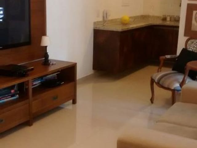 Foto do Apartamento - Edifício Fenix,2 suítes,ar cond.,1 vaga | RUSSI IMÓVEIS