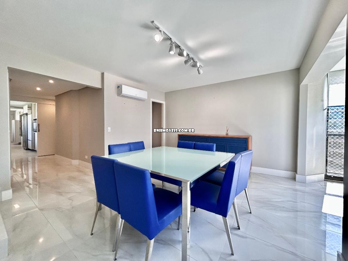 Cobertura à venda com 3 quartos, 291m² - Foto 2