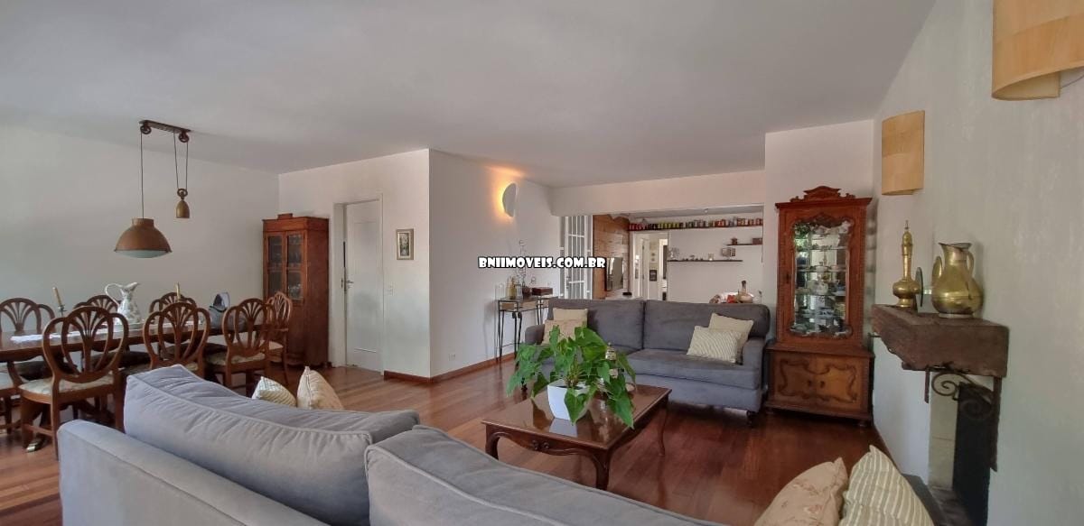 Apartamento, 3 quartos, 156 m² - Foto 1
