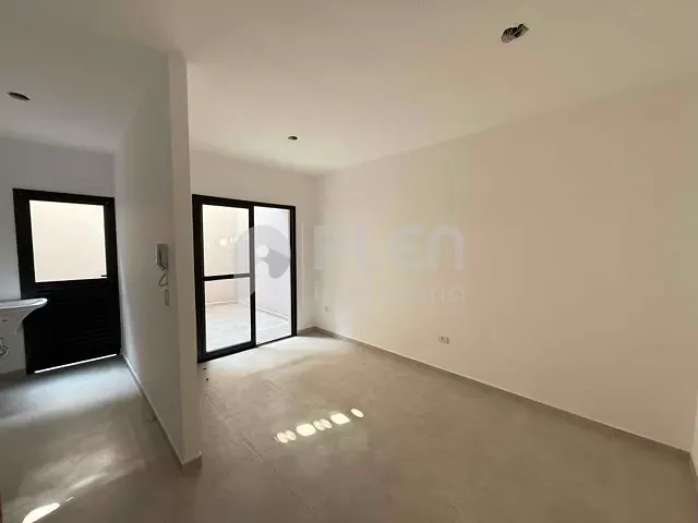 Apartamento 2 quartos e 1 banheiro, à venda, no bairro Vila Maria Alta em São Paulo