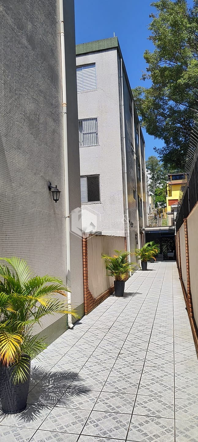 Apartamento à venda com 2 quartos, 62m² - Foto 9