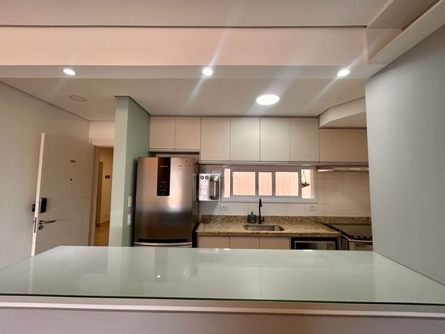 Apartamento 2 quartos e 2 banheiros, à venda ou para alugar, no bairro Maitinga em Bertioga