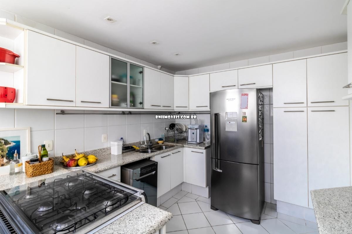 Apartamento, 3 quartos, 140 m² - Foto 5