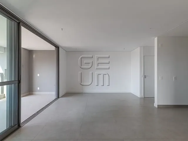 Apartamento 3 quartos e 5 banheiros, à venda, no bairro Gleba em Londrina