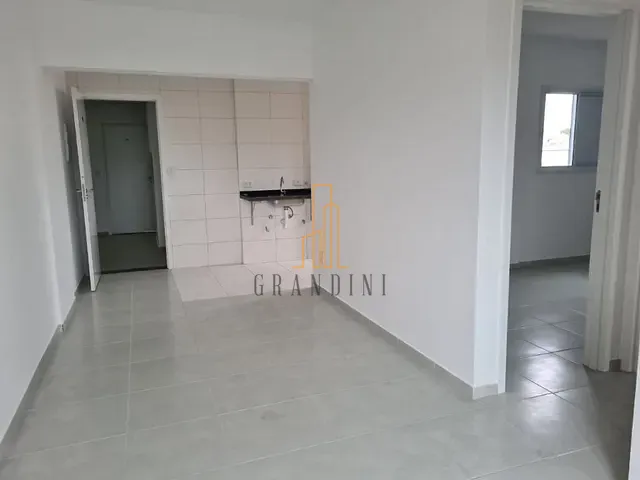 Apartamento 2 quartos e 1 banheiro, para alugar, no bairro Jardim São Luís em São Bernardo do Campo