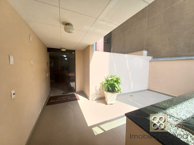 Apartamento 1 quarto e 1 banheiro, à venda, no bairro Batel em Curitiba