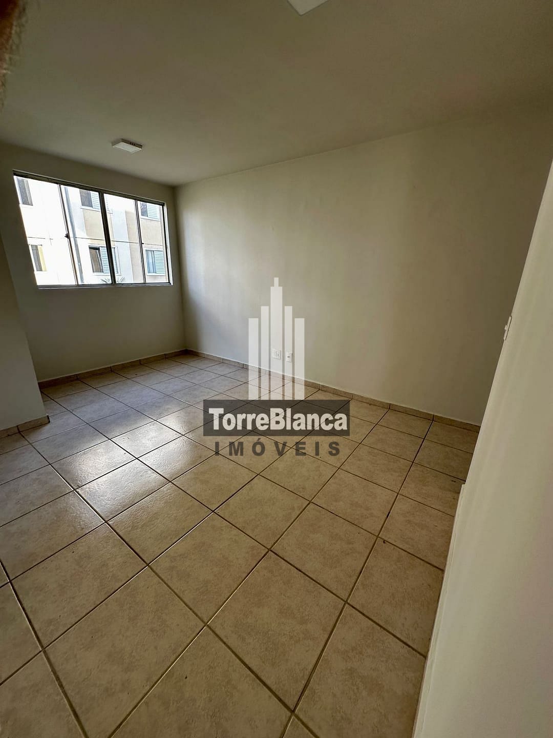 Apartamento à venda com 3 quartos, 56m² - Foto 2