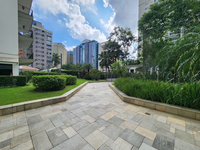 Foto do Apartamento - Apartamento para venda em Indianópolis com 3 quartos, sendo 1 suíte , 165m² | Lares e Andares Imóveis