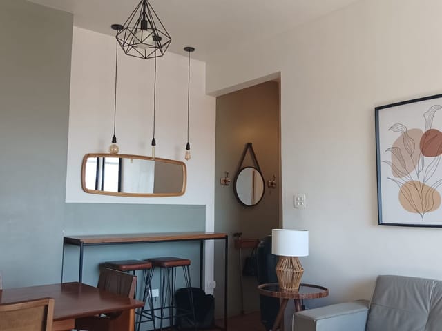 Apartamento com 80m² 2 quartos e 1 banheiro, à venda, no bairro Centro em Londrina