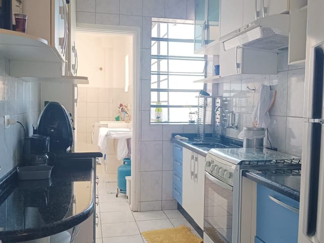 Apartamento com 80m² 2 quartos e 1 banheiro, à venda, no bairro Centro em Londrina