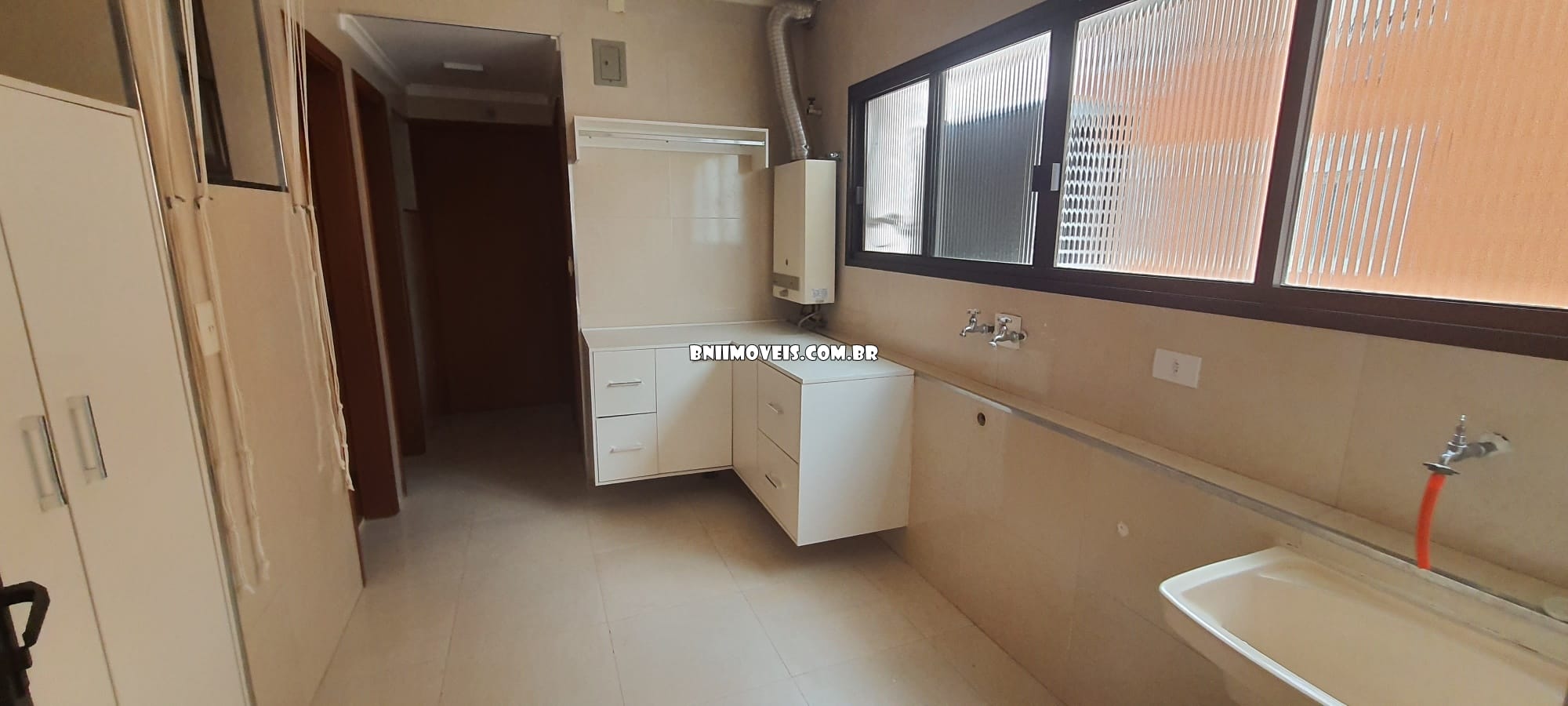 Apartamento, 3 quartos, 245 m² - Foto 5