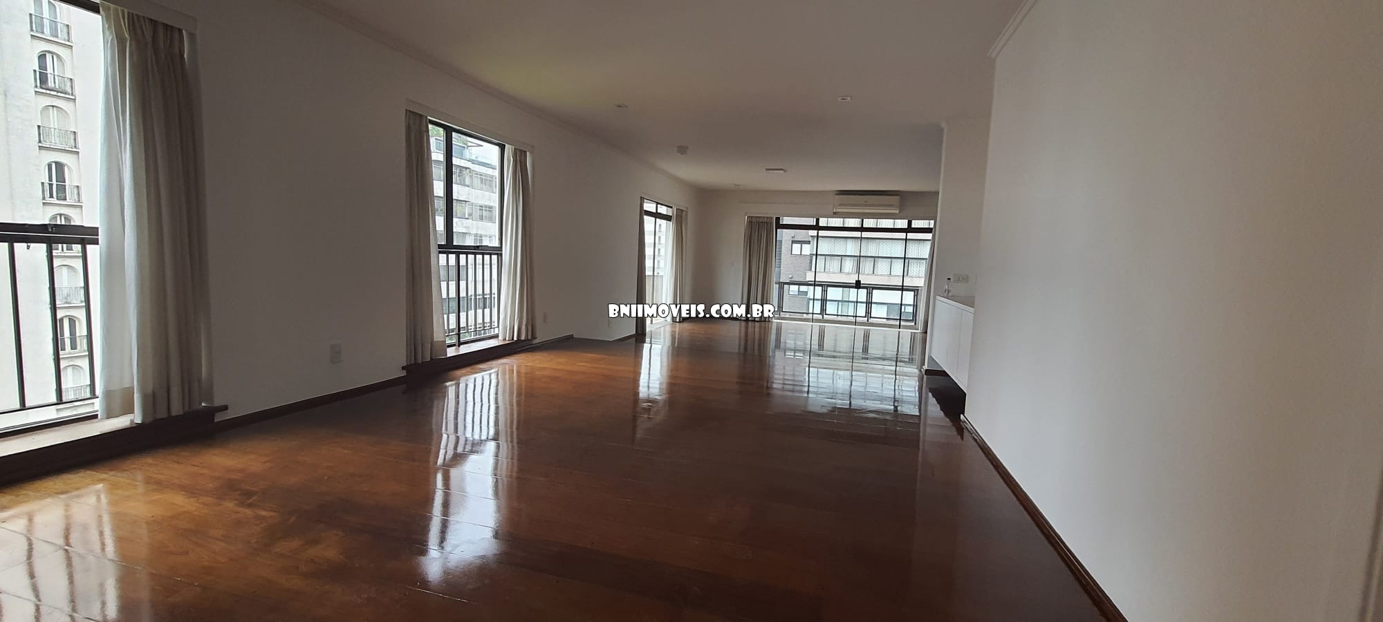 Apartamento, 3 quartos, 245 m² - Foto 7