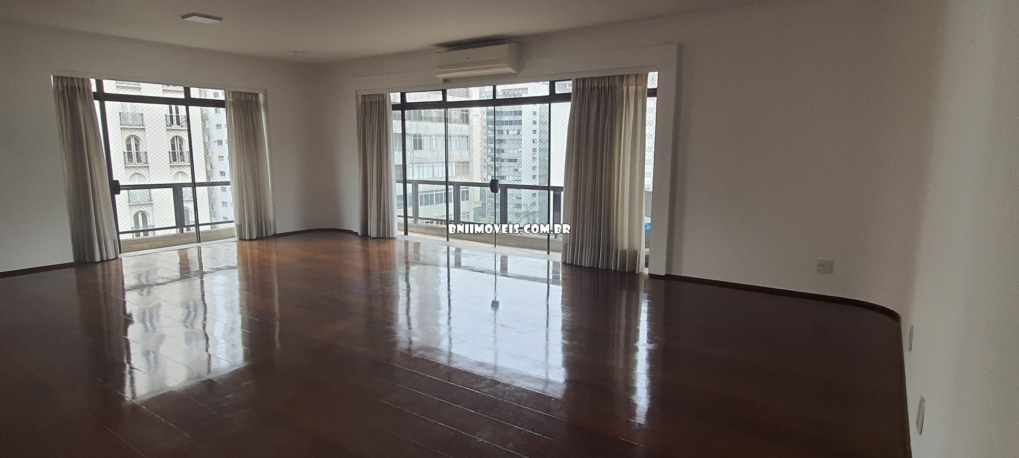 Apartamento, 3 quartos, 245 m² - Foto 13