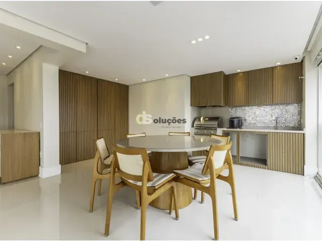 Apartamento 3 quartos e 4 banheiros, à venda, no bairro Vila Nova Conceição em São Paulo