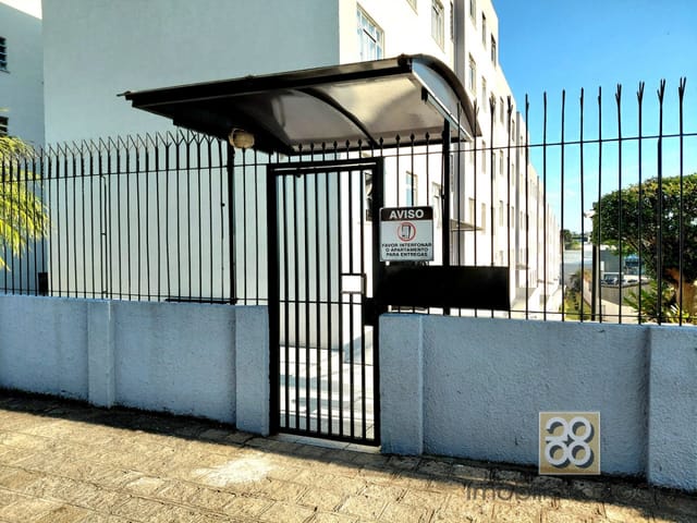 Apartamento 2 quartos e 1 banheiro, para alugar, no bairro Seminário em Curitiba