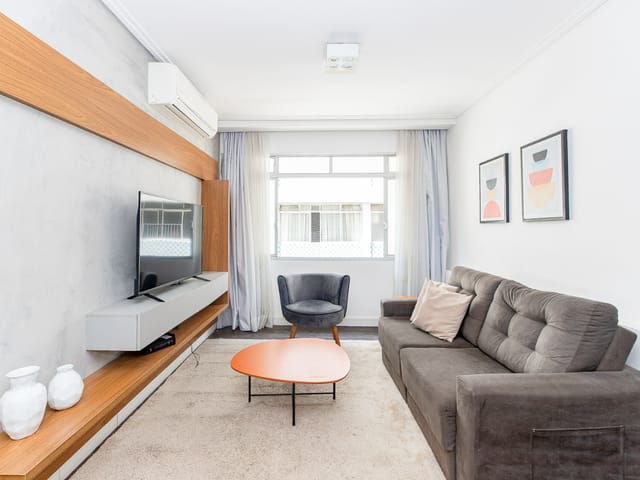 Foto do Apartamento - Apartamento tipo para venda em Itaim Bibi com 2 quartos, sendo 1 suíte, 101m² | Lares e Andares Imóveis