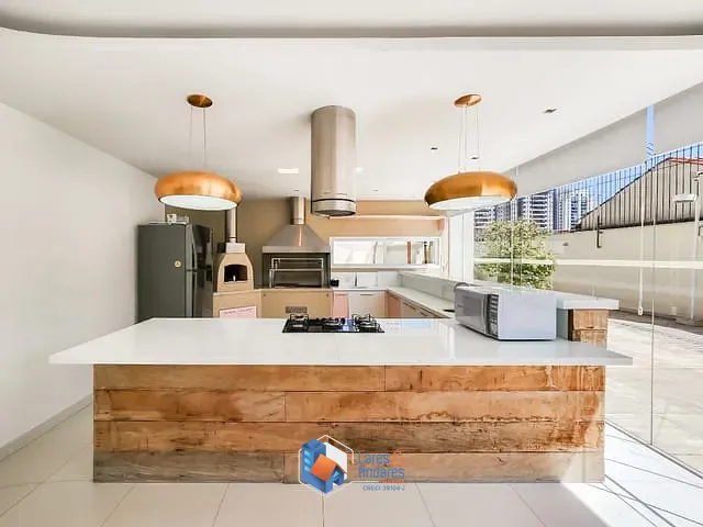 Apartamento com 195m² 4 quartos e 5 banheiros, à venda, no bairro Chácara Santo Antônio (Zona Sul) em São Paulo