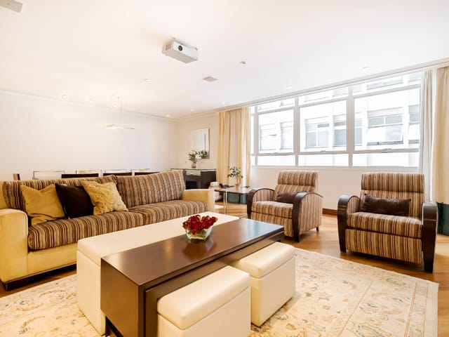 Foto do Apartamento - Apartamento tipo para venda em Higienópolis com 4 quartos, sendo 2 suítes, 200m² | Lares e Andares Imóveis