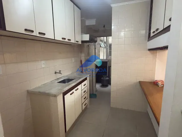Apartamento 2 quartos e 1 banheiro, para alugar, no bairro Jardim Alvorada em São José dos Campos